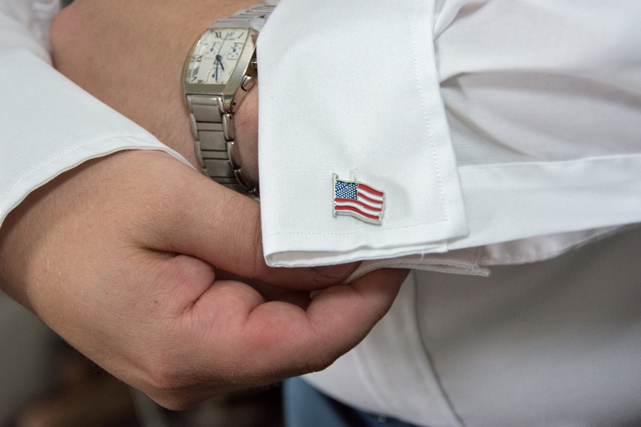 01 American flag cufflinks